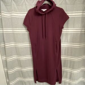 ATHLETA / Plum Sweatshirt Cap Sleeve Hooded Midi Dress Size XS